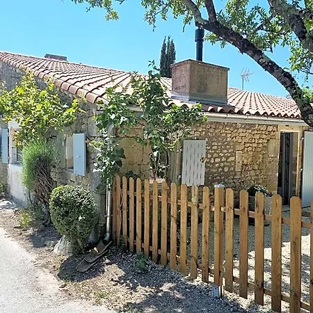 Fleurs De Vigne, Charentais Au Grand Coeur Hotell