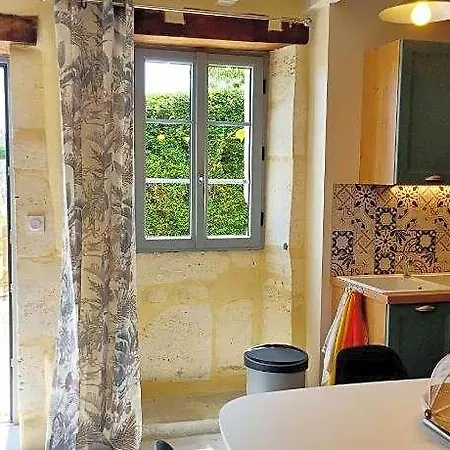 Hotell Fleurs De Vigne, Charentais Au Grand Coeur Segonzac (Charente)
