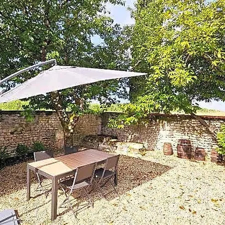 Fleurs De Vigne, Charentais Au Grand Coeur Hotell 5*